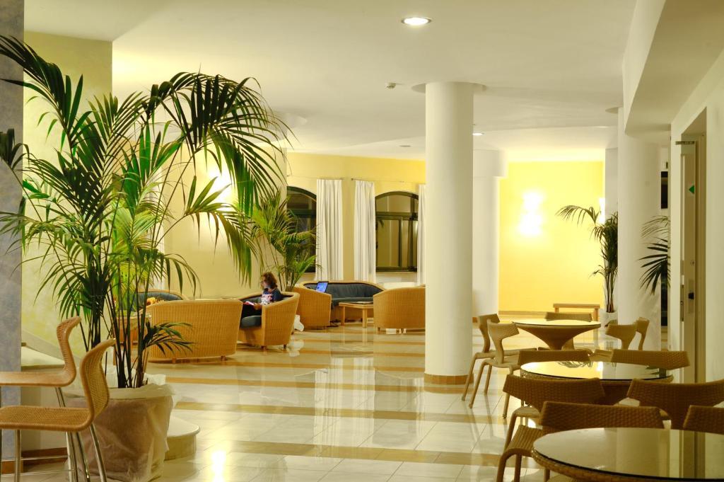 Hotel I Melograni Vieste Zewnętrze zdjęcie